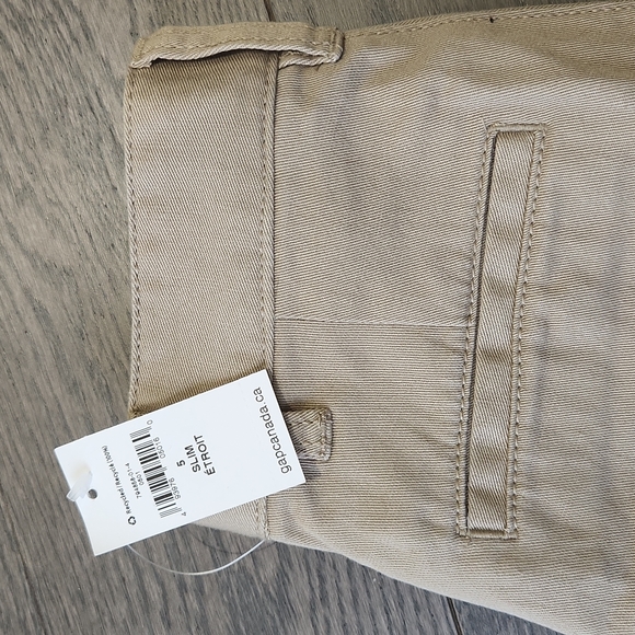 Size 5 gap shorts - Picture 3 of 5